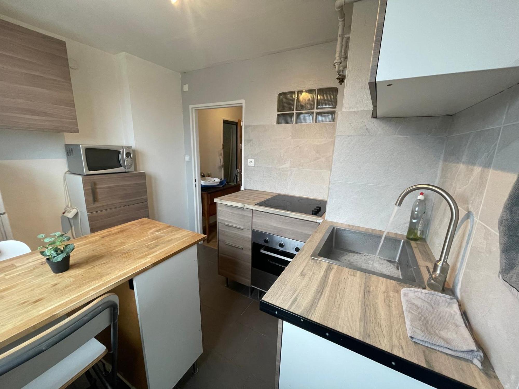 ストラスブール#6 : 2 Pieces Dernier Etage Tres Calme 40M2アパートメント エクステリア 写真